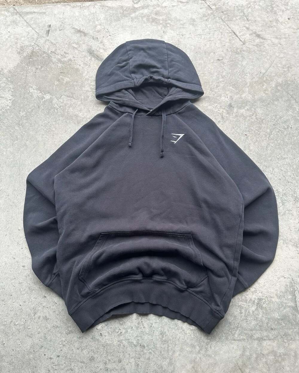 Gymshark Crest Hoodie - Black - S - Men's - Pullover Sweatshirt with Logo and Dr